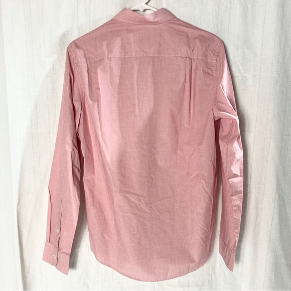 NWOT Men’s American Eagle Classic Fit Button Down - Picture 2 of 5